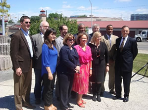 Assistant Secretary Jay Williams with local and federal representatives at Nashville Promise Zone announcement.