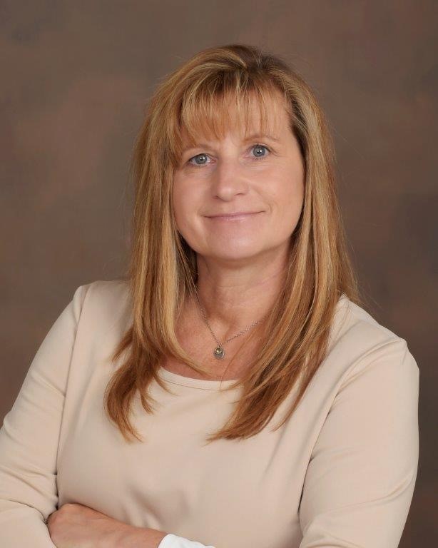 Photo 5 - Cindy Edwards Area Director Cindy Edwards