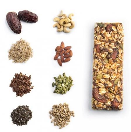 Granola bar and ingredients